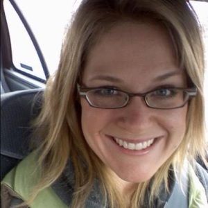 Meet your Posher, Deana
